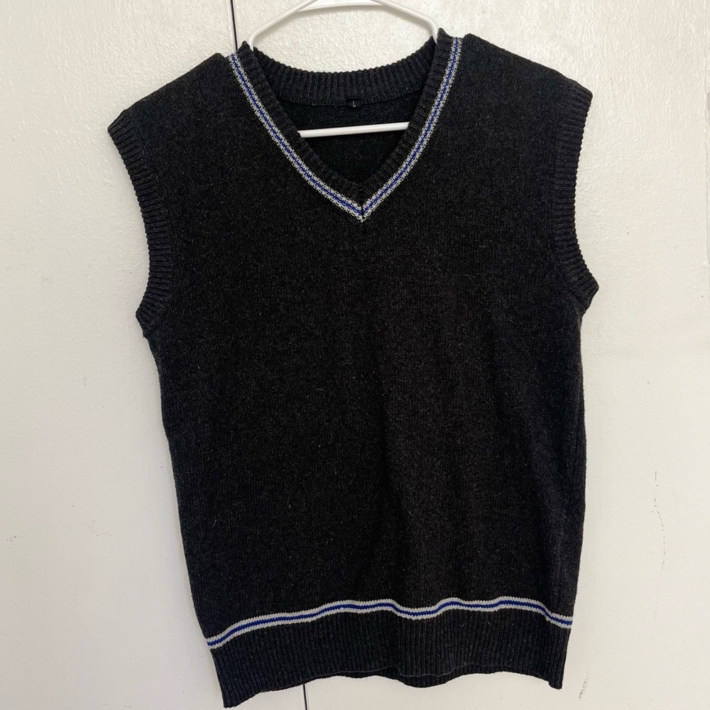 Vintage V Neck Grey Sweater Vest with Blue Stripe - Size L